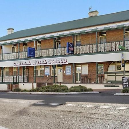 Central Hotel Stroud Extérieur photo